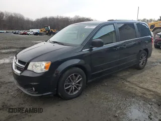 2016 Dodge Grand Caravan SXT with VIN 2C4RDGCG8GR136633, listed as a Copart auction lot 43955155 with 101,443 mi miles and Clean Title. Bid and sale history available at DreamBid. Image 1.