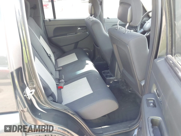 2010 Jeep Liberty Sport with VIN 1J4PN2GK8AW166388, listed as a IAAI auction lot 42661393 with 201,069 mi miles and . Bid and sale history available at DreamBid. Image 8.