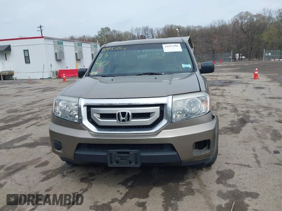 2011 Honda Pilot LX z VIN 5FNYF4H21BB103169, wystawiony jako IAAI lot #41957506 z przebiegiem 124 150 mil mil oraz . Historia ofert i sprzedaży dostępna na DreamBid. Obrazek 12.