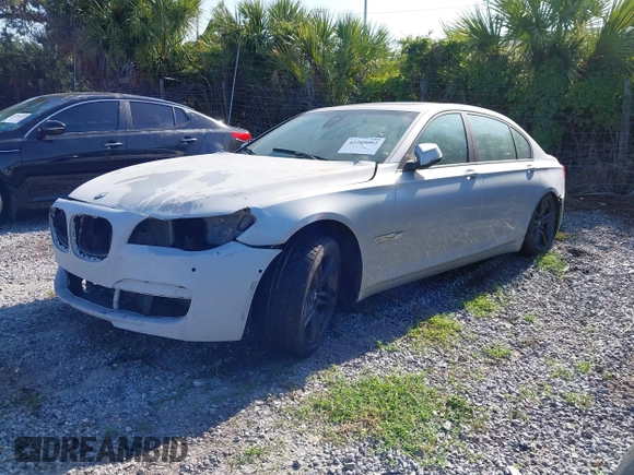 2013 BMW 7 Series 750Li with VIN WBAYE8C50DD133041, listed as a IAAI auction lot 42280002 with Not provided miles and . Bid and sale history available at DreamBid. Image 21.
