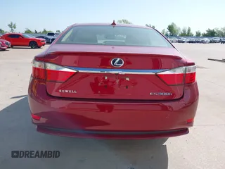 2013 Lexus ES 300h with VIN JTHBW1GG4D2001466, listed as a IAAI auction lot 41812800 with 110,662 mi miles and . Bid and sale history available at DreamBid. Image 16.