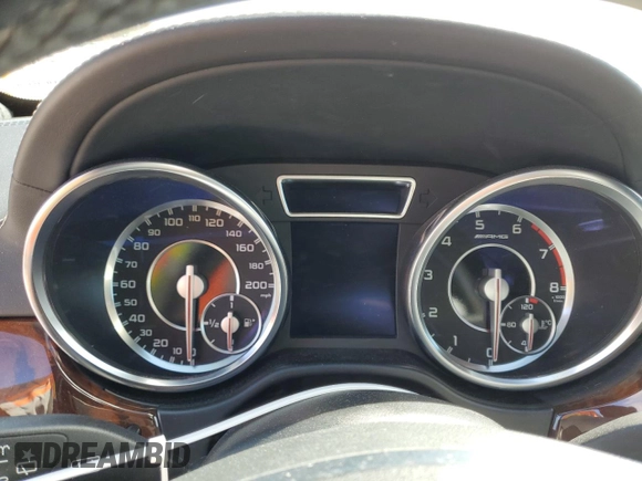 2015 Mercedes-Benz M 63 AMG with VIN 4JGDA7EB1FA470876, listed as a Copart auction lot 77074354 with Not Provided miles and Salvage Title. Bid and sale history available at carsss.com. Image 9.