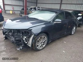 2014 Lincoln MKZ with VIN 3LN6L2G97ER830852, listed as a IAAI auction lot 41225369 with 89,972 mi miles. Bid and sale history available at carsss.com. Image 2.