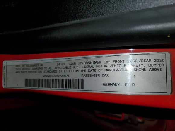 1999 Volkswagen Golf z VIN WVWGA31J7XW728975, wystawiony jako Copart lot #87405164 z przebiegiem 226 410 mil mil oraz Szkoda całkowita • Salvage title. Historia ofert i sprzedaży dostępna na DreamBid. Obrazek 12.