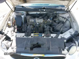 2007 Buick LaCrosse CXL with VIN 2G4WD552871107071, listed as a IAAI auction lot 41941297 with 135,691 mi miles. Bid and sale history available at carsss.com. Image 10.