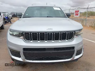 2024 Jeep Grand Cherokee Limited with VIN 1C4RJKBG3R8536286, listed as a IAAI auction lot 42578700 with 43,126 mi miles and . Bid and sale history available at DreamBid. Image 12.