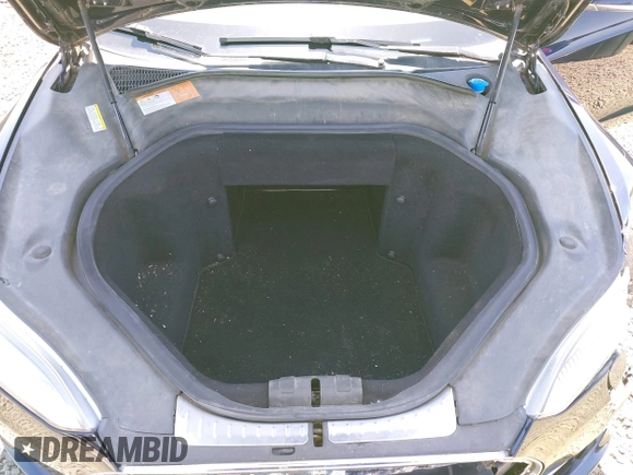2014 Tesla Model S 60 with VIN 5YJSA1H18EFP31969, listed as a IAAI auction lot 42312485 with 90,043 mi miles and . Bid and sale history available at DreamBid. Image 10.