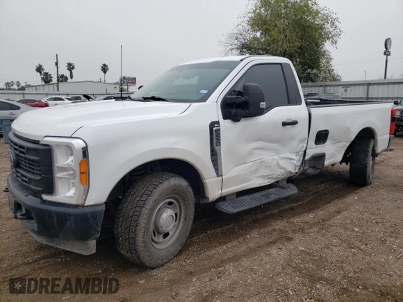 2023 Ford F-250 XL с VIN 1FTBF2AA6PEC61110, выставлен на аукционе Copart как лот 42923555 с пробегом 51 108 миль миль и Списание • Salvage title. История ставок и продаж доступна на DreamBid. Изображение 1.