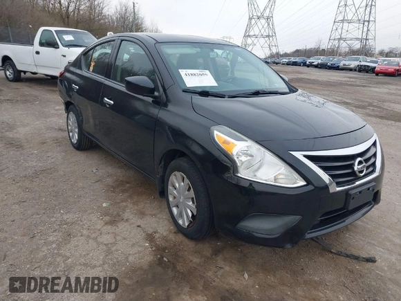 2015 Nissan Versa SV with VIN 3N1CN7AP1FL942463, listed as a IAAI auction lot 41882059 with 108,544 mi miles. Bid and sale history available at carsss.com. Image 1.