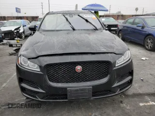 2018 Jaguar F-PACE 30t Premium with VIN SADCJ2GX9JA296399, listed as a Copart auction lot 86770484 with 0 mi miles and Salvage Title. Bid and sale history available at carsss.com. Image 5.