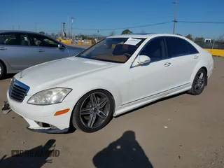 2007 Mercedes-Benz S-Class 5.5L V8 with VIN WDDNG71X37A070947, listed as a IAAI auction lot 41669650 with 70,782 mi miles. Bid and sale history available at carsss.com. Image 2.