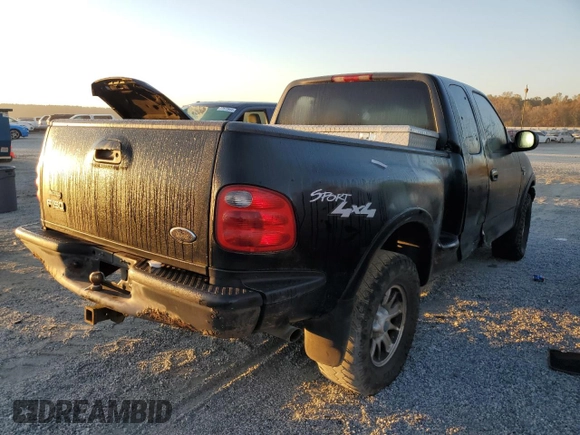 2002 Ford F-150 XL with VIN 2FTRX08L72CA44252, listed as a Copart auction lot 77344214 with 255,001 mi miles and Clean title. Bid and sale history available at DreamBid. Image 3.