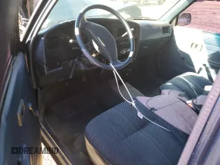1992 Toyota Pickup DLX z VIN JT4RN93P6N5066035, wystawiony jako Copart lot #86102924 z przebiegiem 165 311 mil mil oraz Szkoda całkowita • Salvage title. Historia ofert i sprzedaży dostępna na DreamBid. Obrazek 8.