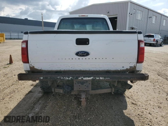 2014 Ford F-350 Platinum with VIN 1FT8W3B65EEA63061, listed as a Copart auction lot 61984055 with 182,920 mi miles and Clean title. Bid and sale history available at DreamBid. Image 6.