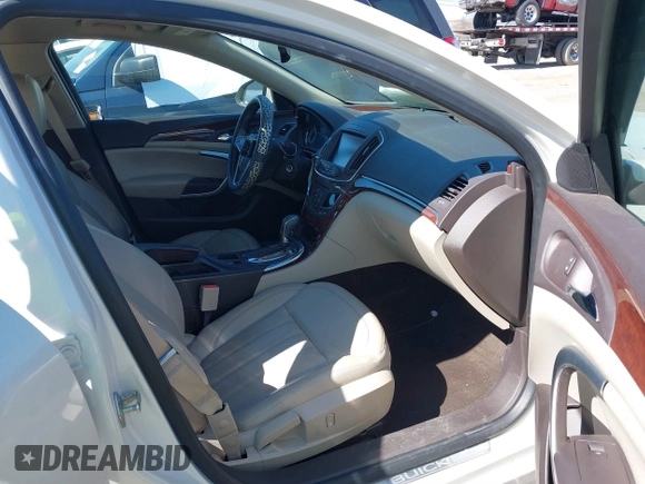 2014 Buick Regal with VIN 2G4GK5EX9E9287858, listed as a IAAI auction lot 41608772 with 47,827 mi miles. Bid and sale history available at carsss.com. Image 5.