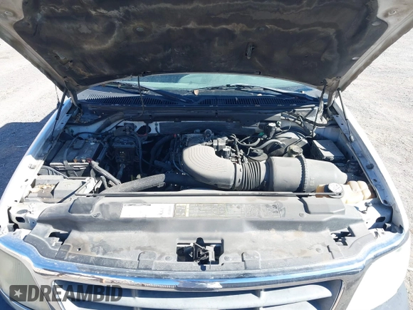 2002 Ford F-150 XL with VIN 1FTRX17W22KE34494, listed as a IAAI auction lot 41689313 with 250,243 mi miles. Bid and sale history available at carsss.com. Image 10.