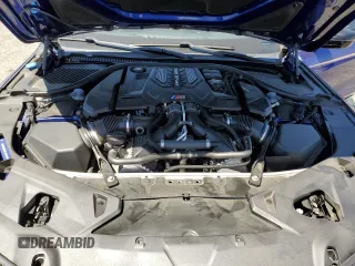 2020 BMW M8 Competition z VIN WBSDZ0C09LCD82160, wystawiony jako Copart lot #67402364 z przebiegiem 18 584 mil mil oraz Szkoda całkowita • Salvage title. Historia ofert i sprzedaży dostępna na DreamBid. Obrazek 13.