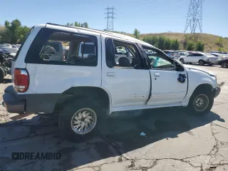2001 Ford Explorer XLS with VIN 1FMZU72E41ZA70266, listed as a Copart auction lot 43534985 with Not provided miles and Non repairable. Bid and sale history available at DreamBid. Image 3.