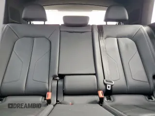2021 Audi Q3 Premium z VIN WA1AUCF33M1058867, wystawiony jako Copart lot #56708705 z przebiegiem 55 658 mil mil oraz Szkoda całkowita • Salvage title. Historia ofert i sprzedaży dostępna na DreamBid. Obrazek 10.