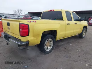 2014 Chevrolet Silverado 1500 LT with VIN 1GCVKREC5EZ247766, listed as a IAAI auction lot 40988625 with 203,672 mi miles and . Bid and sale history available at DreamBid. Image 4.