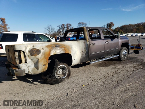 2011 Chevrolet Silverado 3500HD DRW LTZ with VIN 1GC4K1C82BF146161, listed as a Copart auction lot 79089334 with 0 mi miles and Non Repairable. Bid and sale history available at carsss.com. Image 3.