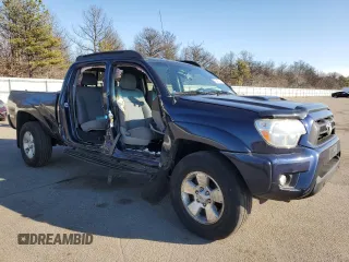 2013 Toyota Tacoma with VIN 3TMMU4FN8DM061213, listed as a Copart auction lot 48543985 with 194,797 mi miles and Salvage Title. Bid and sale history available at carsss.com. Image 4.