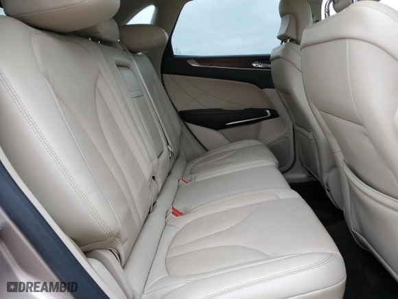 2019 Lincoln MKC Select with VIN 5LMCJ2D91KUL25601, listed as a Copart auction lot 87929895 with 60,363 mi miles and Salvage Title. Bid and sale history available at carsss.com. Image 10.
