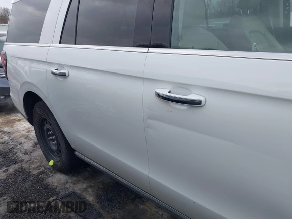 2023 Ford Expedition Max Limited z VIN 1FMJK2A82PEA25893, wystawiony jako IAAI lot #41440143 z przebiegiem 39 665 mil mil oraz . Historia ofert i sprzedaży dostępna na DreamBid. Obrazek 20.