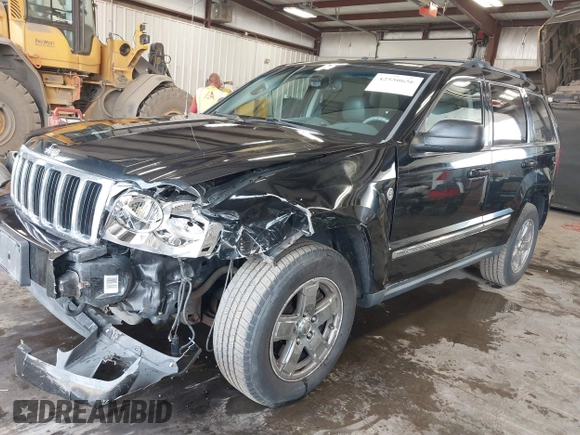 2007 Jeep Grand Cherokee Limited с VIN 1J8HR58237C592748, выставлен на аукционе IAAI как лот 42550656 с пробегом 169 157 миль миль и . История ставок и продаж доступна на DreamBid. Изображение 20.
