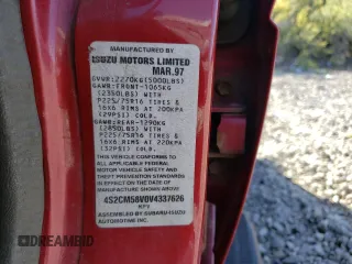 1997 Isuzu Rodeo z VIN 4S2CM58V0V4337626, wystawiony jako Copart lot #55491015 z przebiegiem 163 499 mil mil oraz Tytuł czysty. Historia ofert i sprzedaży dostępna na DreamBid. Obrazek 13.