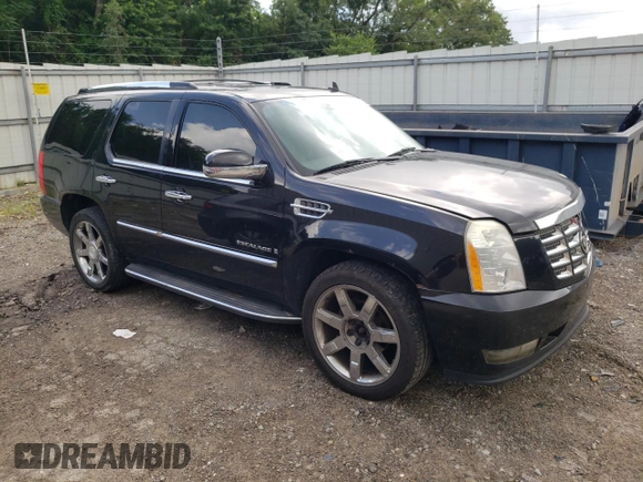 2009 Cadillac Escalade z VIN 1GYFK232X9R222805, wystawiony jako Copart lot #74202924 z przebiegiem 253 955 mil mil oraz Szkoda całkowita • Salvage title. Historia ofert i sprzedaży dostępna na DreamBid. Obrazek 4.