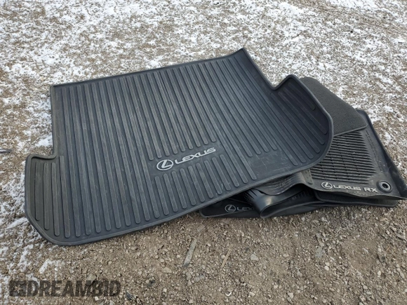 2024 Chevrolet Blazer LT with VIN 3GNKBCR47RS165146, listed as a Copart auction lot 83355854 with 21,558 mi miles and Salvage title. Bid and sale history available at DreamBid. Image 13.