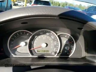 2007 Kia Sorento LX z VIN KNDJD736975696498, wystawiony jako Copart lot #85933984 z przebiegiem 116 434 mil mil oraz Szkoda całkowita • Salvage title. Historia ofert i sprzedaży dostępna na DreamBid. Obrazek 9.