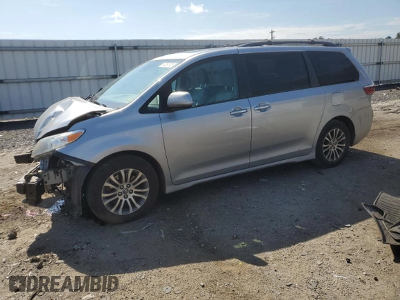 2018 Toyota Sienna XLE Auto Access Seat with VIN 5TDYZ3DC3JS918449, listed as a Copart auction lot 65250505 with 188,465 mi miles and Salvage title. Bid and sale history available at DreamBid. Image 1.