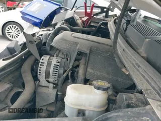 2013 Chevrolet Silverado 1500 LT z VIN 3GCPKSE77DG334084, wystawiony jako IAAI lot #43385633 z przebiegiem 143 473 mil mil oraz . Historia ofert i sprzedaży dostępna na DreamBid. Obrazek 19.