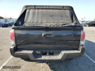 2020 Toyota Tacoma 4WD SR5 with VIN 5TFCZ5AN0LX228859, listed as a Copart auction lot 89141775 with 59,503 mi miles and Non Repairable. Bid and sale history available at carsss.com. Image 6.