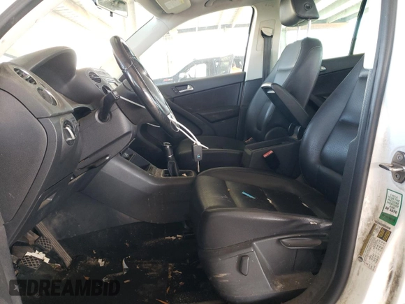 2012 Volkswagen Tiguan with VIN WVGCV7AX2CW515758, listed as a Copart auction lot 52456355 with 179,907 mi miles and Clean Title. Bid and sale history available at DreamBid. Image 7.
