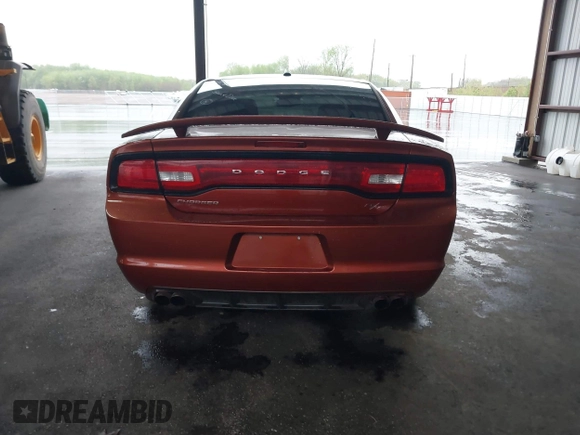 2013 Dodge Charger RT with VIN 2C3CDXCT5DH605945, listed as a IAAI auction lot 41958140 with 84,049 mi miles. Bid and sale history available at carsss.com. Image 16.