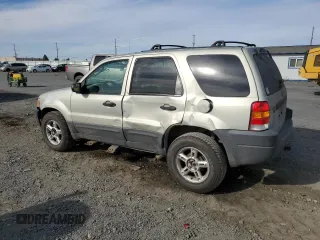 2003 Ford Escape XLT Popular 2 with VIN 1FMYU93143KC64939, listed as a Copart auction lot 75284884 with 147,352 mi miles and Salvage Title. Bid and sale history available at carsss.com. Image 2.