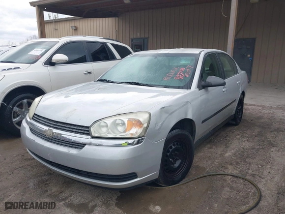 2004 Chevrolet Malibu with VIN 1G1ZS52F14F165339, listed as a IAAI auction lot 41729788 with 306,269 mi miles. Bid and sale history available at carsss.com. Image 2.