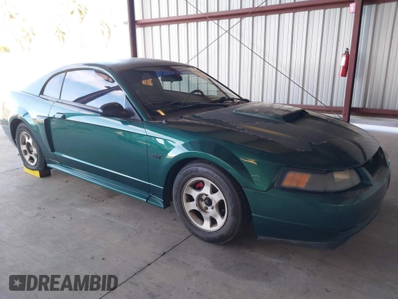 2002 Ford Mustang GT Deluxe with VIN 1FAFP42X12F190923, listed as a IAAI auction lot 41712658 with 154,816 mi miles. Bid and sale history available at carsss.com. Image 1.