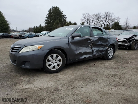 2011 Toyota Camry LE with VIN 4T1BF3EK6BU740288, listed as a Copart auction lot 49996155 with 60,768 mi miles and Salvage Title. Bid and sale history available at carsss.com. Image 1.