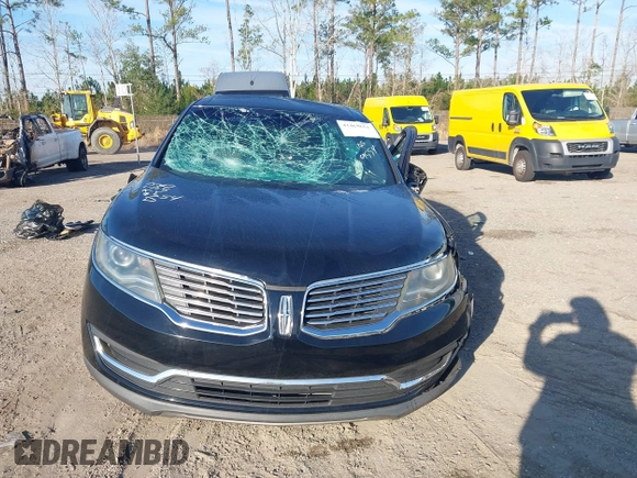 2018 Lincoln MKX Premiere with VIN 2LMPJ6JRXJBL39554, listed as a IAAI auction lot 41468651 with 72,832 mi miles. Bid and sale history available at carsss.com. Image 12.