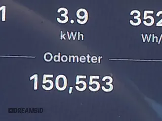 2018 Tesla Model S 75D с VIN 5YJSA1E27JF247637, выставлен на аукционе IAAI как лот 42406743 с пробегом 150 553 миль миль и . История ставок и продаж доступна на DreamBid. Изображение 15.