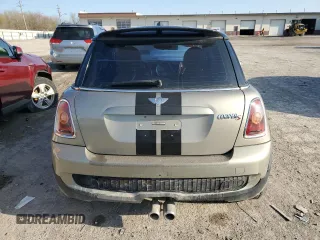 2009 MINI Hardtop S with VIN WMWMF73529TW82713, listed as a Copart auction lot 51152035 with 170,954 mi miles and Salvage title. Bid and sale history available at DreamBid. Image 6.