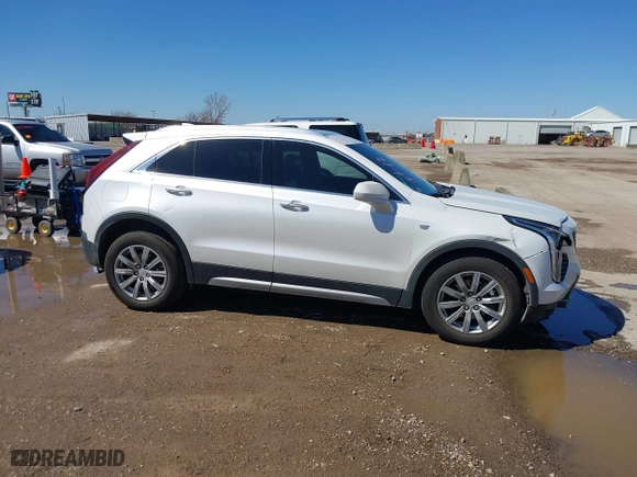 2020 Cadillac XT4 FWD Premium Luxury with VIN 1GYFZCR45LF138622, listed as a IAAI auction lot 41764535 with 99,079 mi miles. Bid and sale history available at carsss.com. Image 13.