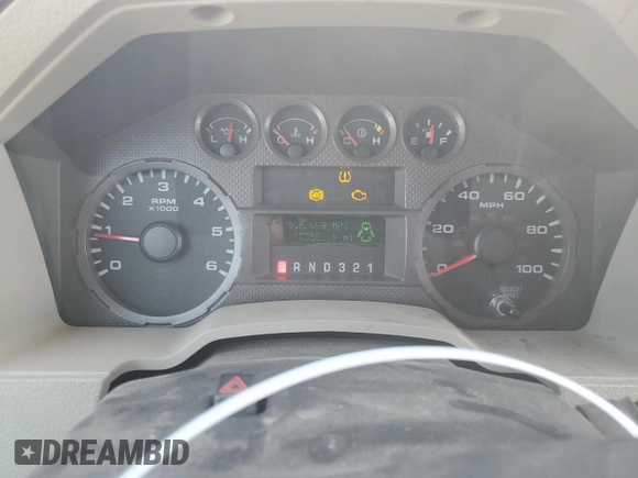 2008 Ford F-250 с VIN 1FDSX21518EE15977, выставлен на аукционе Copart как лот 71937864 с пробегом 183 532 миль миль и Чистый • Clean title. История ставок и продаж доступна на DreamBid. Изображение 9.