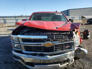 2015 Chevrolet Silverado 1500 LT with VIN 1GCRCREC5FZ305715, listed as a Copart auction lot 80274894 with 50,030 mi miles and Salvage Title. Bid and sale history available at carsss.com. Image 5.