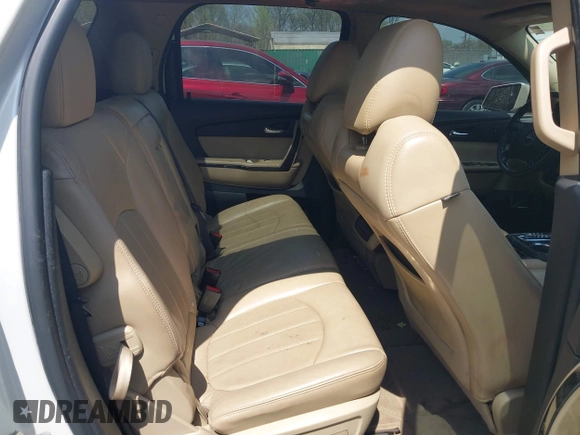 2011 GMC Acadia Denali with VIN 1GKKVTED5BJ329592, listed as a IAAI auction lot 42022700 with 210,336 mi miles. Bid and sale history available at carsss.com. Image 8.