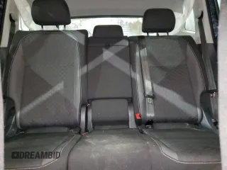 2021 Volkswagen Tiguan S z VIN 3VV0B7AX9MM007127, wystawiony jako Copart lot #45677935 z przebiegiem 32 976 mil mil oraz Czysty tytuł • Clean title. Historia ofert i sprzedaży dostępna na DreamBid. Obrazek 10.
